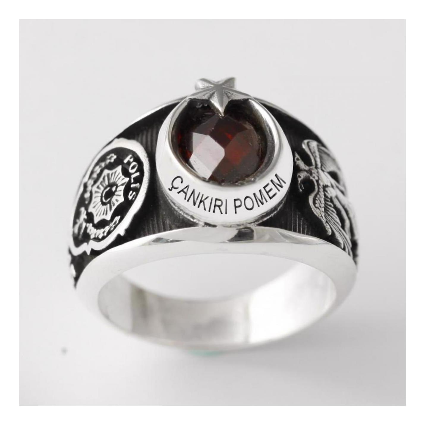 

Кольцо Канкири с помем