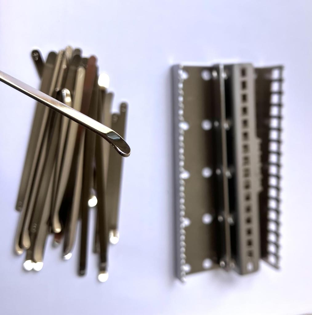 Yionge Handmade 34-Key Kalimba Musical Instrument for Professionals