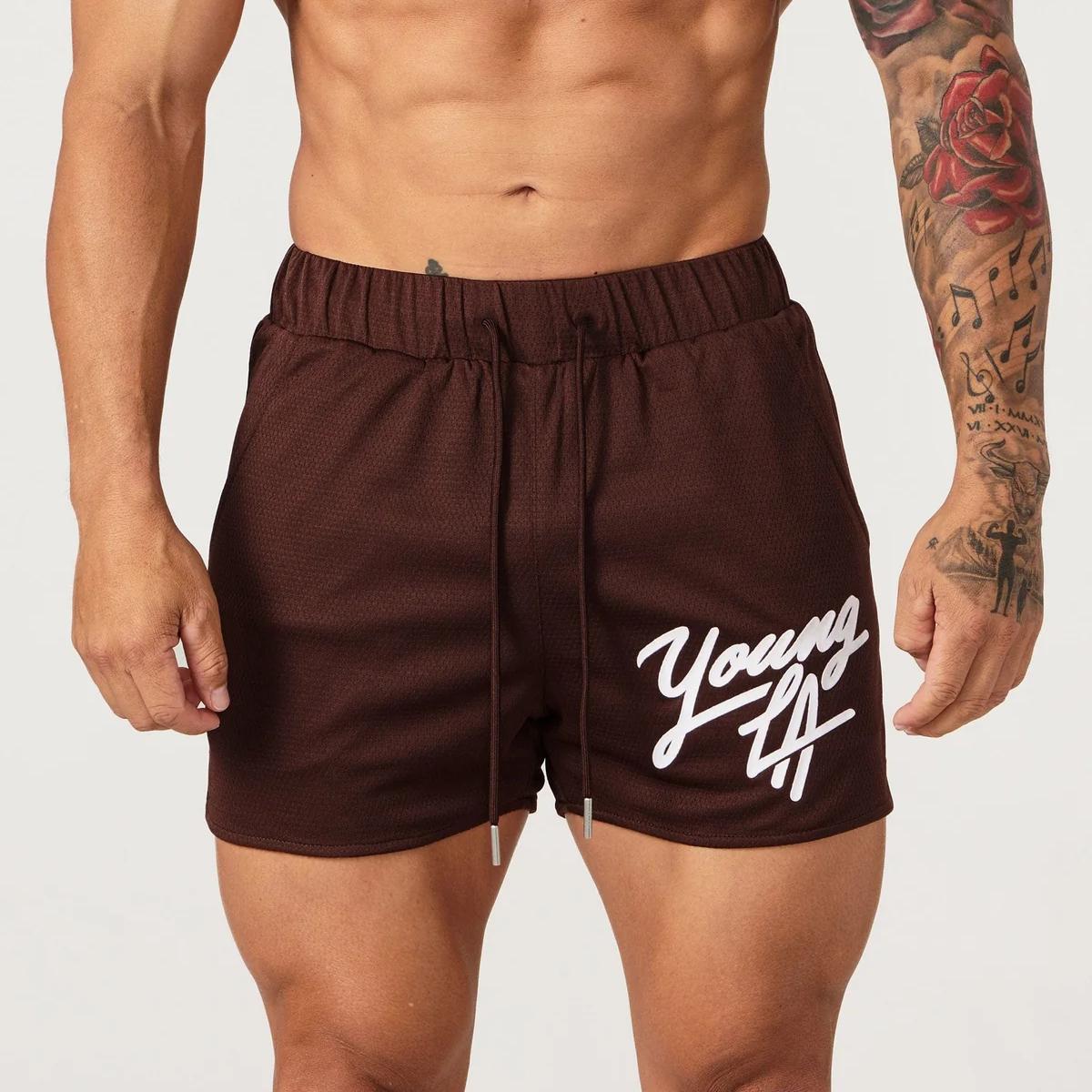 Gym Sports Fitness Herren Shorts Amerikanischer Stil Bekleidungsmarken Jogger Outdoor Laufen Basketball Training Shorts Strandhose M braun