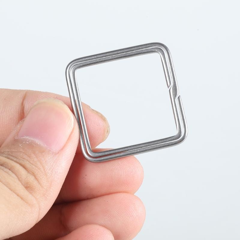 Titan Schlüsselanhänger Anhänger Schnalle Leicht zu öffnen Schlüsselanhänger Ringe Seitlich schiebbarer Spaltring Tragbare Schlüsselanhänger-Schnalle