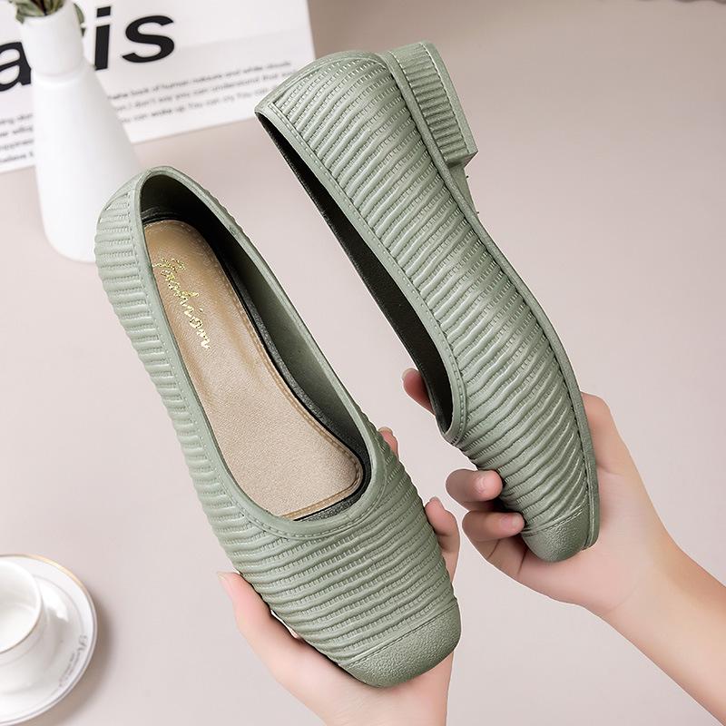 Yuzhihao Women's Round Toe Flat Sandals - Solid Color Summer Fashion