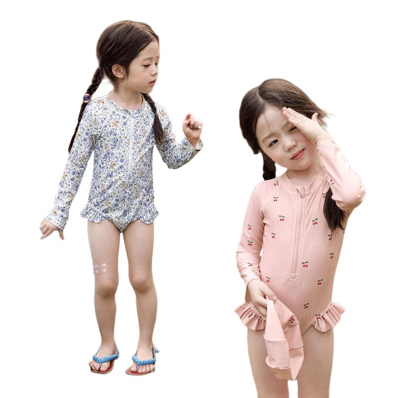 LUSON Baby Girl s Floral Sun Protection One-Piece Swimsuit with Hat 110