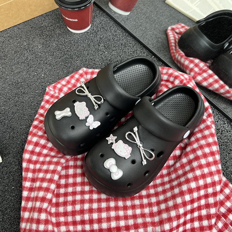 

Thick-soled hole shoes Small thick-soled heightened high-end slippers Versatile casual outdoor wear women s shoes summer 40/41 чорний