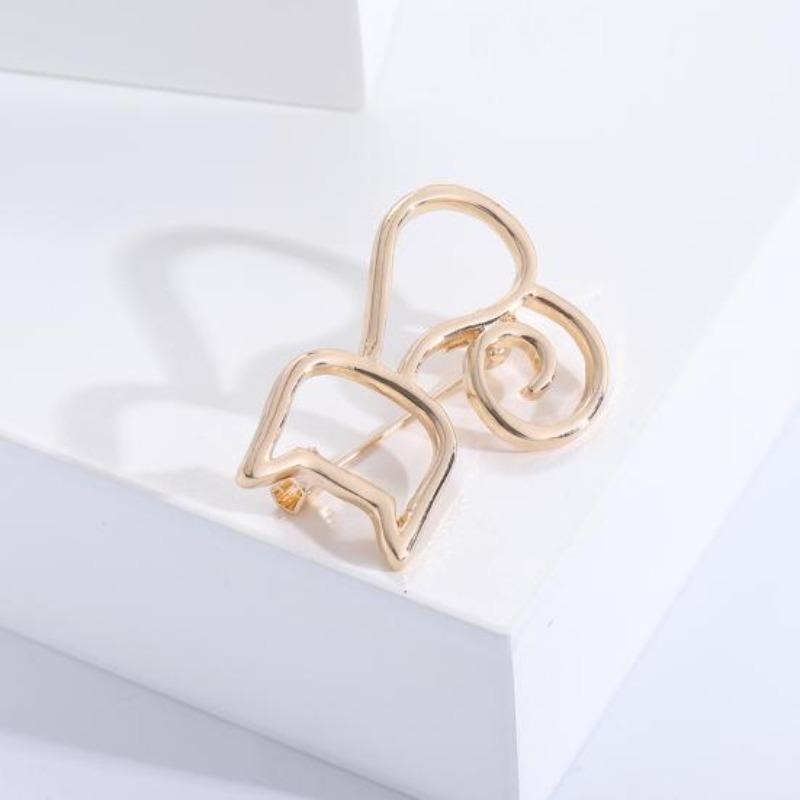 Women Brooch Hollow Kitty Shape Smooth Stainless Anti-slip Wear-resistant Coat Collar Hat Scarf Decoration