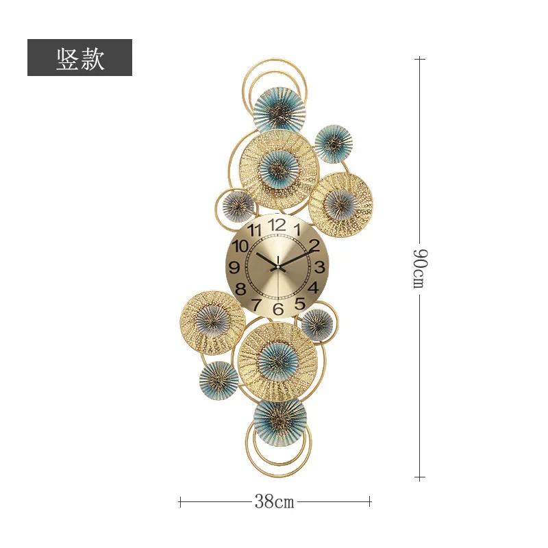 2024 new luxury fashion living room decorative clock wall clock restaurant creative iron atmosphere silent clock wall art