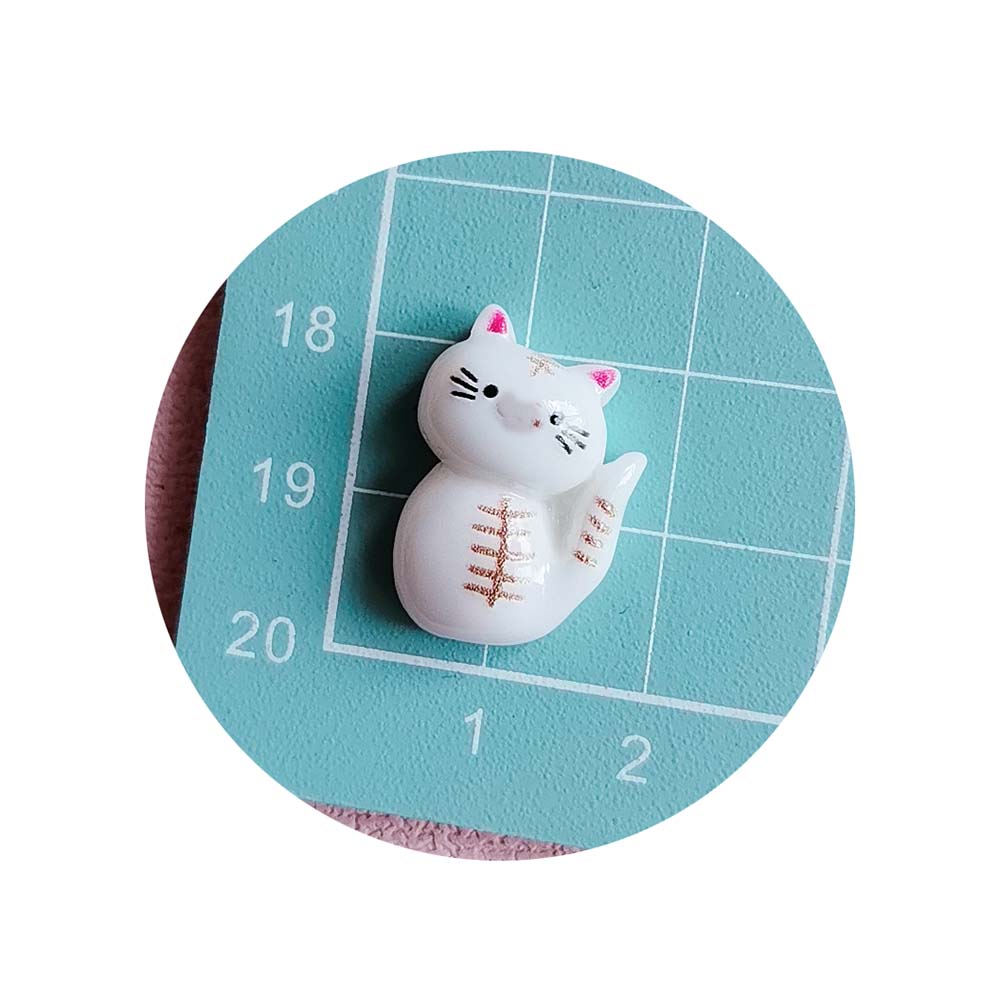 100Pcs Kawaii Cartoon Cat Flatback Resin Cabochons Scrapbooking for Phone Decoration DIY Jewelry Making Accessories