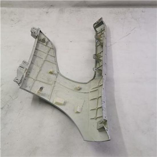 Foton M6 (National V) Left Corner Panel Assembly - Ouman Silver