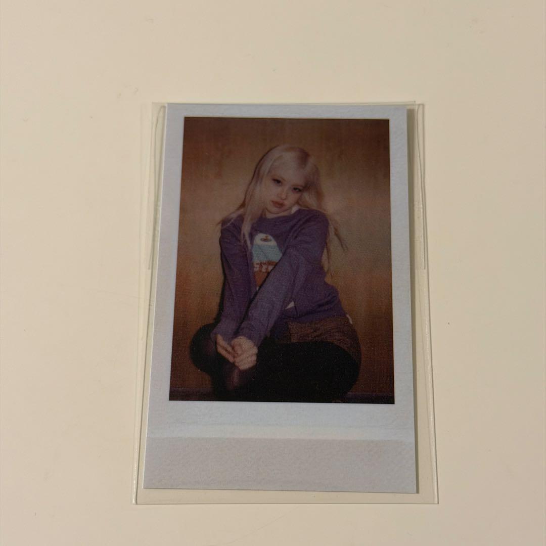 

[USED] BLACKPINK Rosé Photocard
