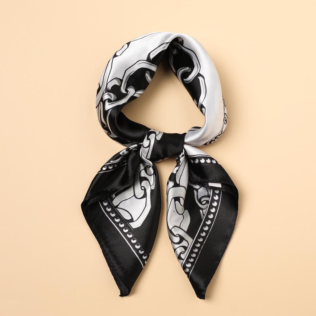 Luxury Leopard Print Print Female Silk Neck Scarf Square Hair Scarves Foulard Head Band Shawls Wraps Neckerchief Bandana Women