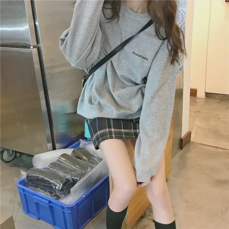 2024 Fall Korean Style Loose-Fit Long-Sleeve Sweater for Female Students - Slim, Trendy, and Lightweight Jacket