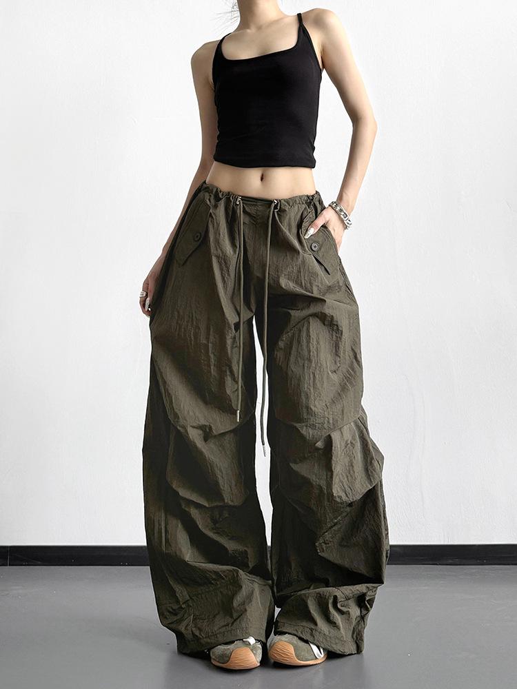 Damen-Cargo-Hose in Armeegrün - Frühjahr 2026 Stil, Kordelzug, Lockere Passform, Weiter Schnitt, Perfekt für Outdoor-Reisen