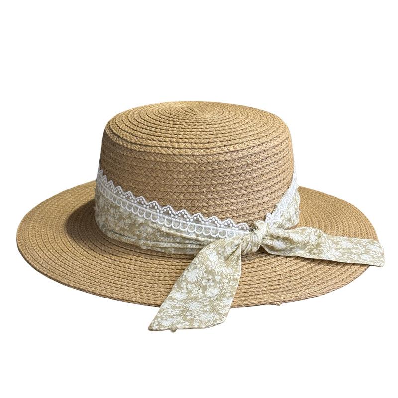French-style Wide-brimmed Straw Hat for Women, Summer Lace Bow Sun Protection Hat, Vacation Accessory That Makes the Face Look Smaller, Elegant