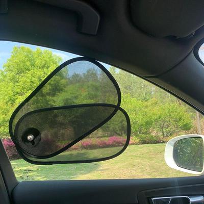 Parasole regolabile per finestrino laterale dell'auto: Protezione solare pieghevole, termoisolante e visivamente chiara (Un pezzo)