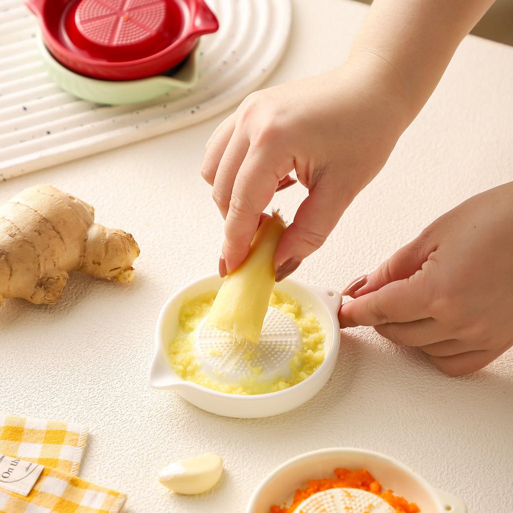 Baby Food Maker Ceramic Grater For Ginger Garlic And Fruit Purees With Handheld Design