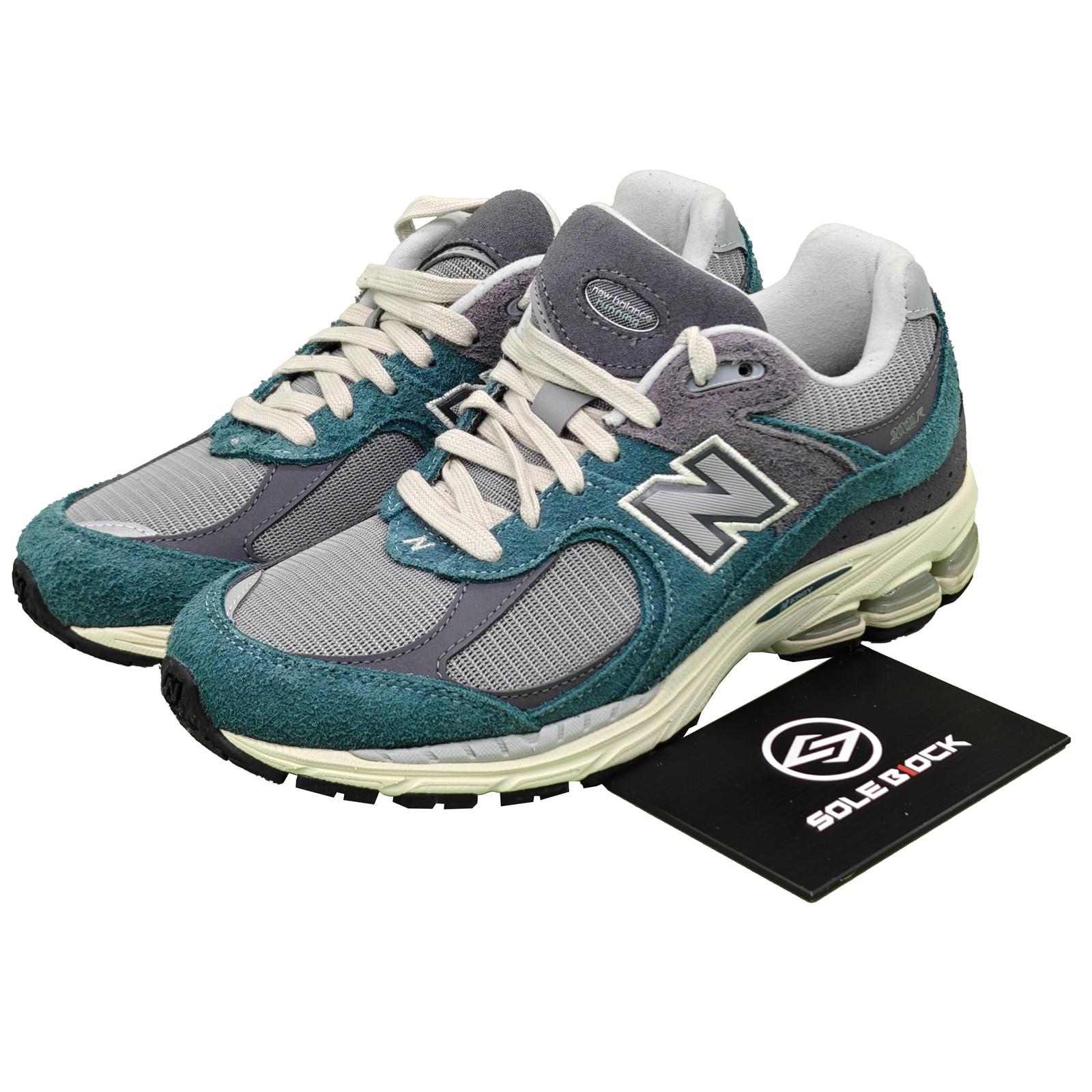 New Balance 2002R New Spruce Magnet - M2002REM 37