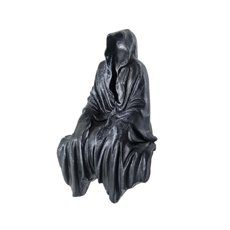 Schwarze Kleidung Mysteriöser Meister Ornament Horror Schwarz Gewandeter Nachtwandler Gothic Sitzend Harzhandwerk Ornament Desktop-Dekoration