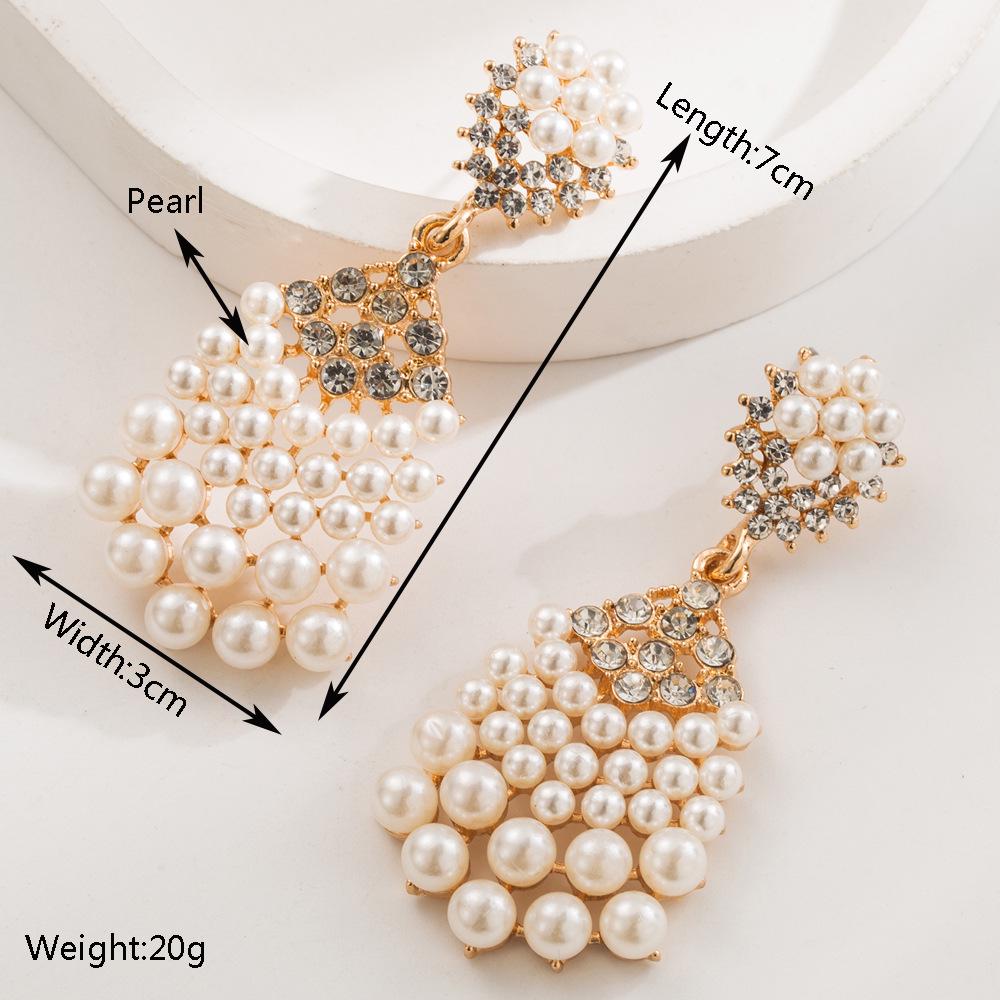 Geometric Floral Daisy Rhinestone & Pearl Long Earrings: Elegant & Versatile