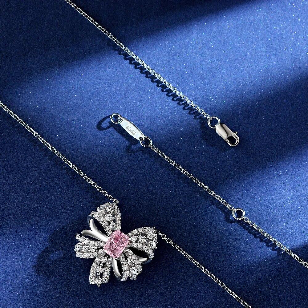 Nový 100% 925 Sterling Silver 1,5karátový diamantový náhrdelník s vysokým obsahem uhlíku Přívěsek s mašlí pro ženy Šumivé svatební šperky dárky