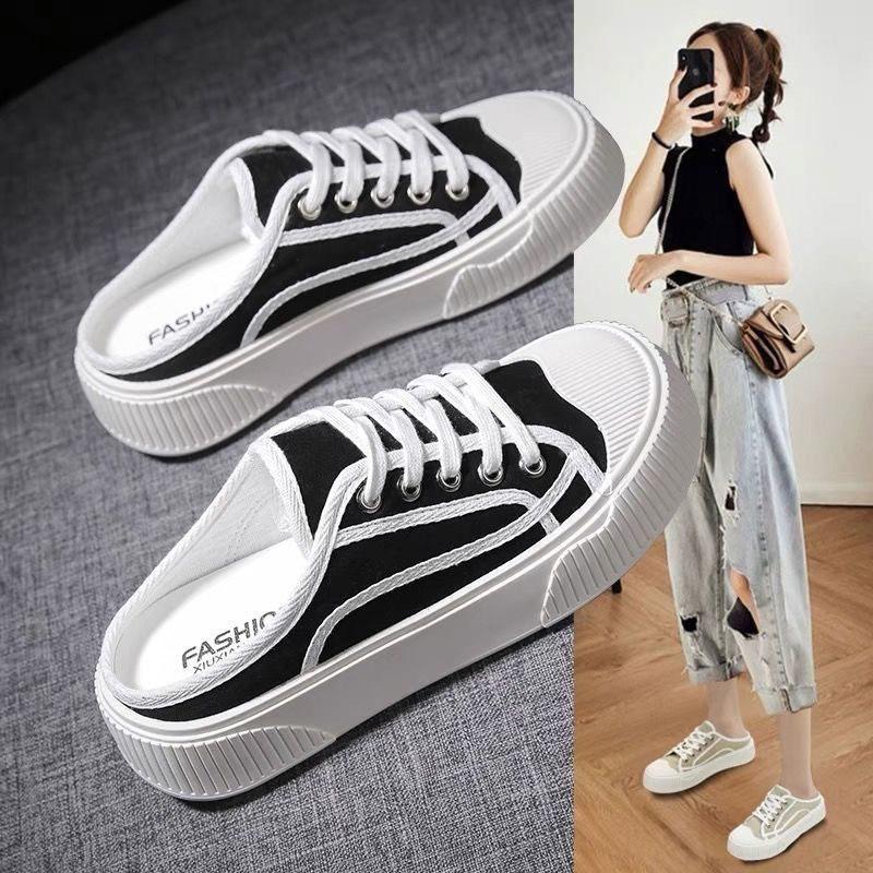 Lazy Person Wearing Half Slippers, Women Wearing Breathable Canvas Shoes Outside, Stepping on Thick Soled Sponge Cake White Shoes