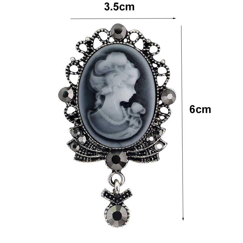 Retro European and American Style Brooch In Antique Gold and Silver