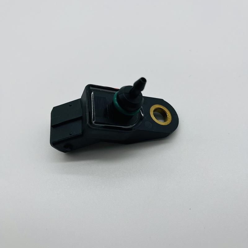 Original MAP Intake Pressure Sensor For Geely FC EC7  1136000168
