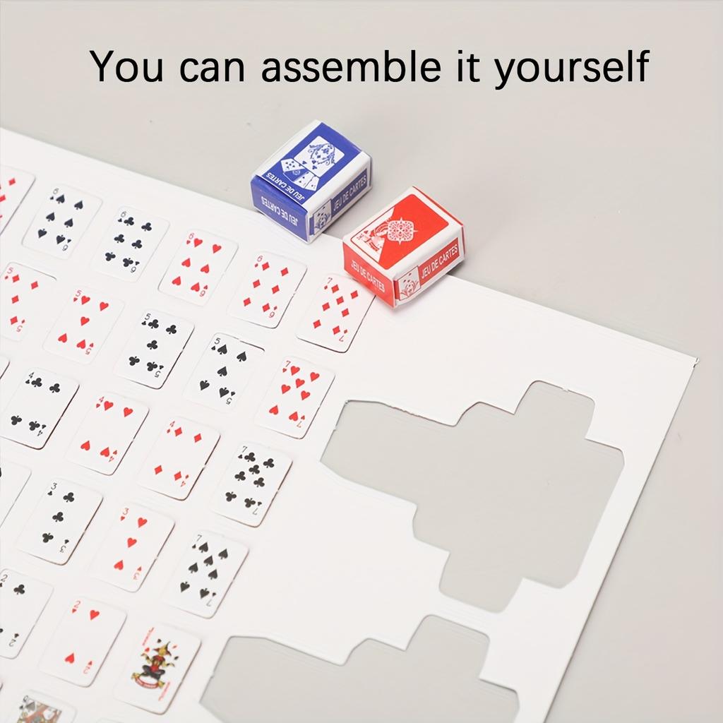 Miniature Poker 1:12 Casual Finger Poker Dollhouse Decoration Photography Prop, Easy to Carry, Gift, Party, Scene Prop