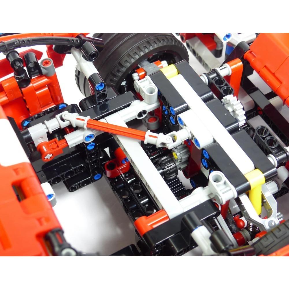 1684PCS Technical 488 GTE Champion GT Performance 1:8 Scale Racing Car Model Building Kits Sport Car Toy 42125 Collectible Decor