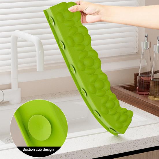 Silicone Sink Splash Guard Non-slip Suction Cup Water Splash Protector Reusable Kitchen Sink Countertop Edge Anti-Splash Shield Board