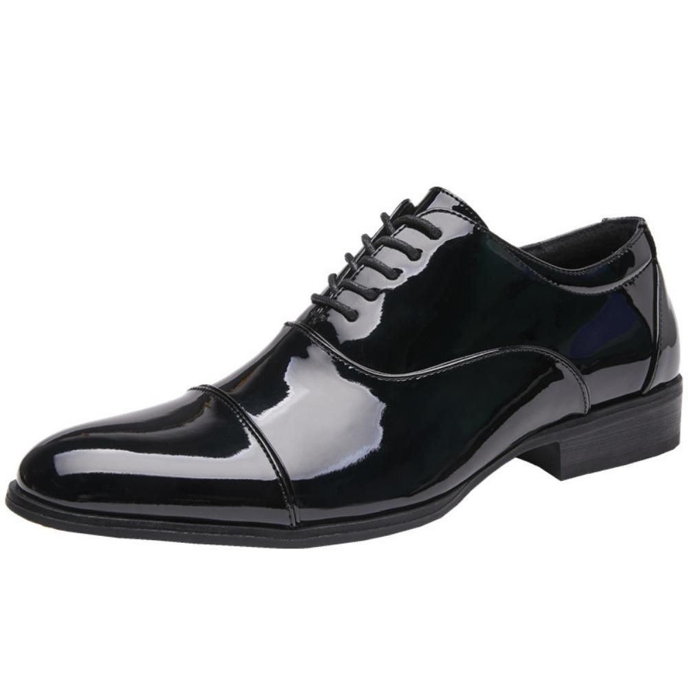 Fashion British Style Men Oxford Shoes Shiny Patent Leather Business Formal Dress Shoes for Wedding