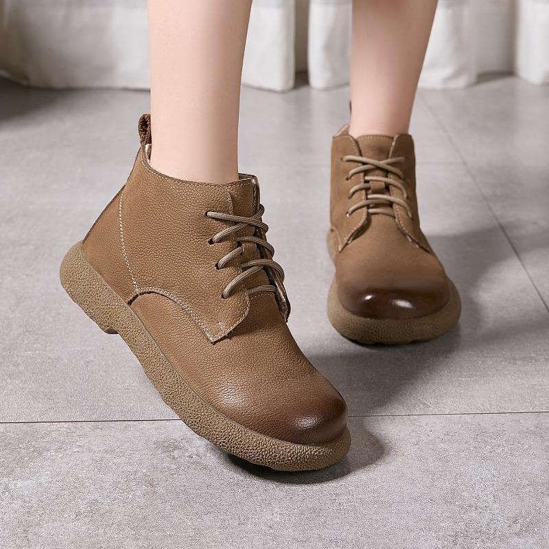 New Style Shoes: Retro Lace-up Boots, Round-toed Flat Ankle Boots, Soft Leather and Fleece Boots, Women's Shoes