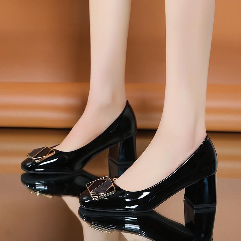 Spring thick heel single shoes fashionable and comfortable metal square buckle shallow mouth professional high heels women