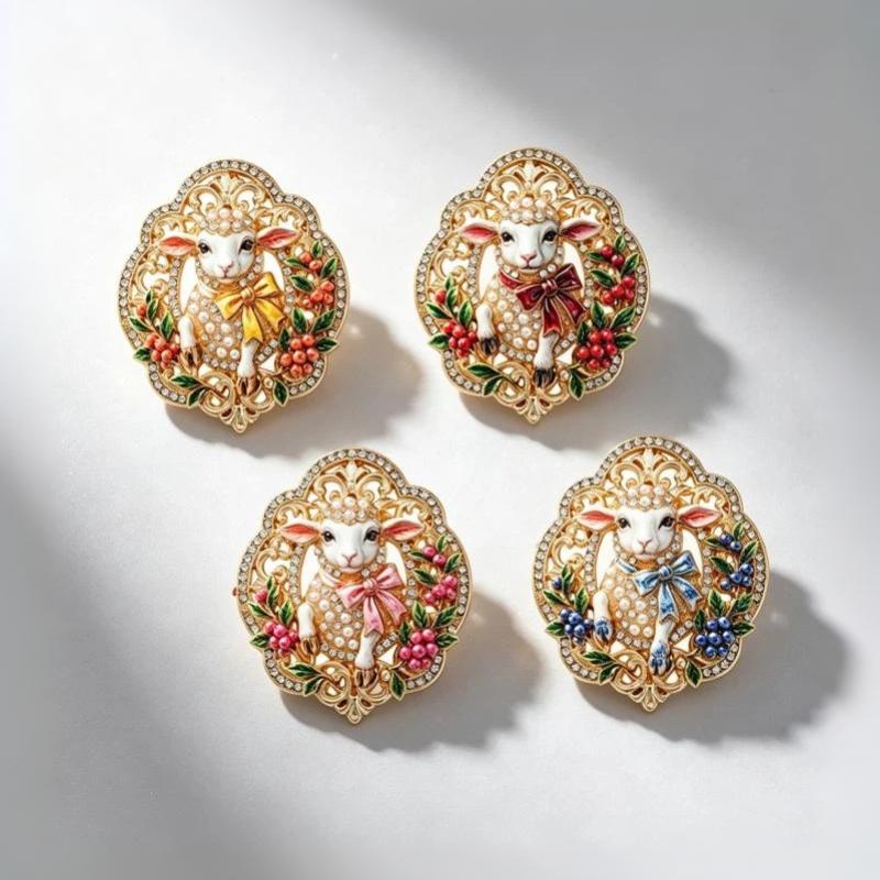 1Pcs Rhinestone Sheep Brooch Delicate French Court Style Year of Goat Pin for Women Birthday Gift Accessory