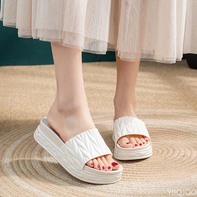 Fashion Fashionable Thick Soled Women's Outdoor Slippers New Summer Comfortable Non Slip Beach Casual Cool Slippers Platform Sandals