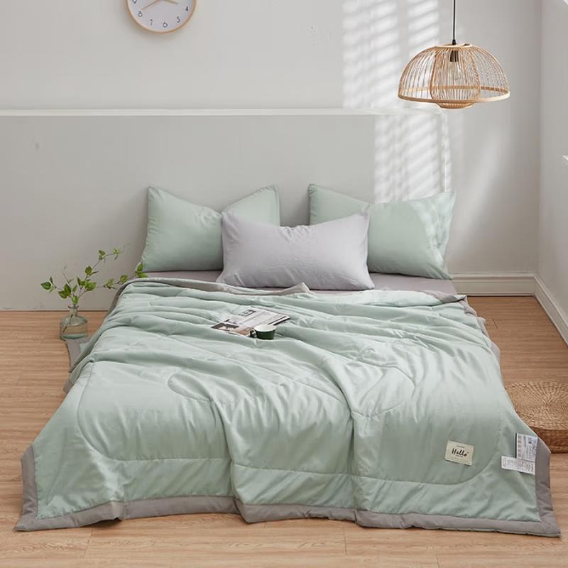 

Grace Solid Washed Cotton All-Season Quilt