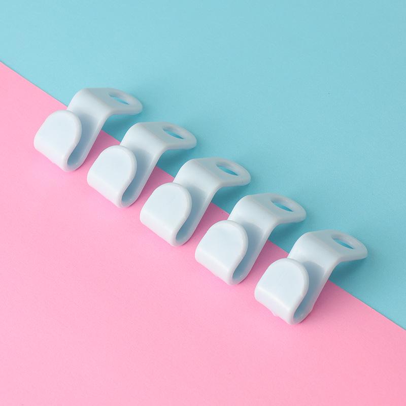 Sturdy Plastic Hanger Connector Hooks for Household Storage