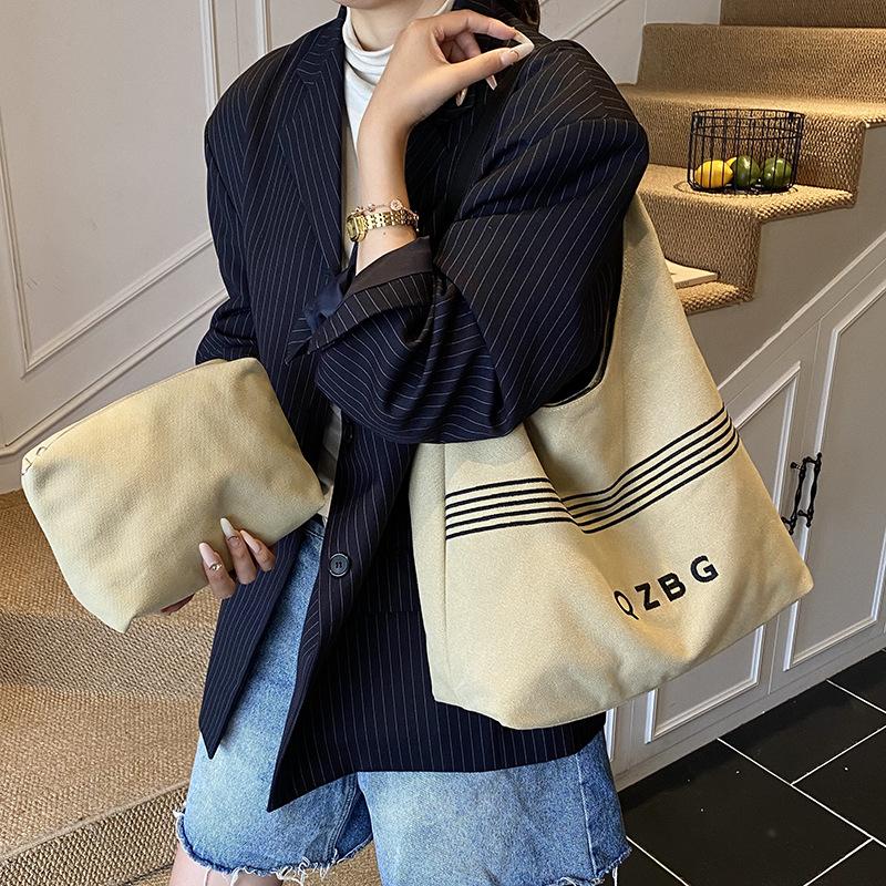 Casual Mother and Child Bag Autumn and Winter Simple Canvas Bag Bag Large Capacity High Sense Simple Underarm Shoulder Bag