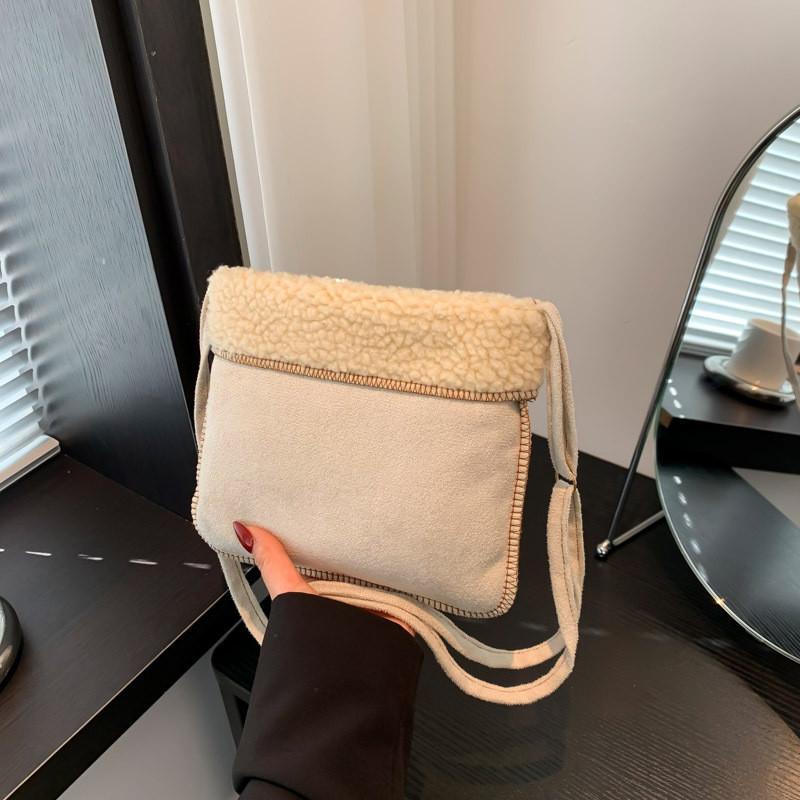Wholesale Fashion Plush Flipped Shoulder Messenger Bag Women 2023 Winter New Casual Trendy Versatile Small Square Bag