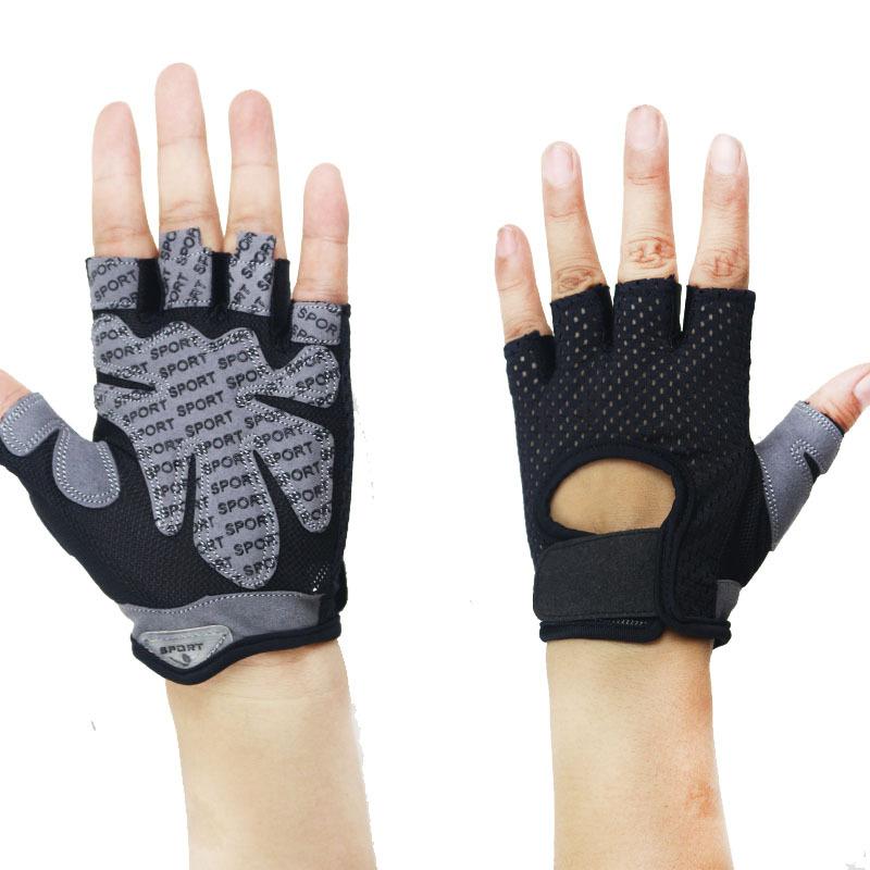 

Fitness Half Finger Gloves Gentlemen s and Ladies s Fitness Activities Outside Cycling Roller Skating Dumbbell Weightlift Practical Use S