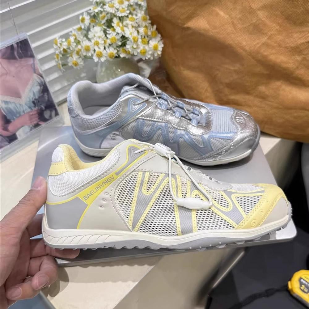 Women s Thick Sole Breathable Mesh Sport Shoes Retro Color Block Lightweight Dequn Shoes Spring Summer New Style Retro Style 35 серебряный 3980₽