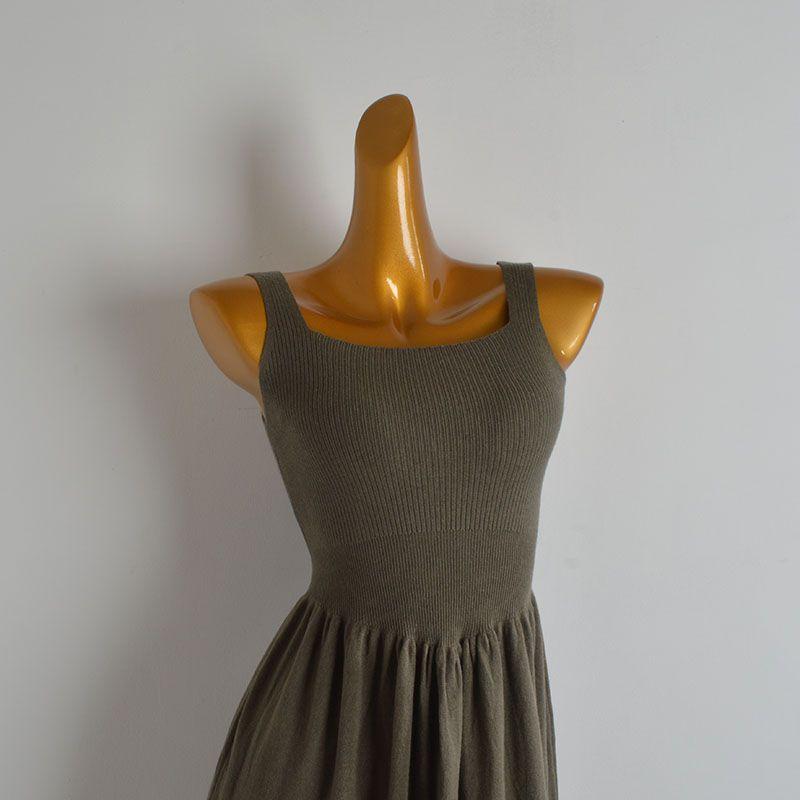 Spring and Summer New Arrival Minimalist Pure Color Sleeveless Knitted Bra Top Vest Dress Women's Tight Waist Slim Looking Drape Large Swing Skirt