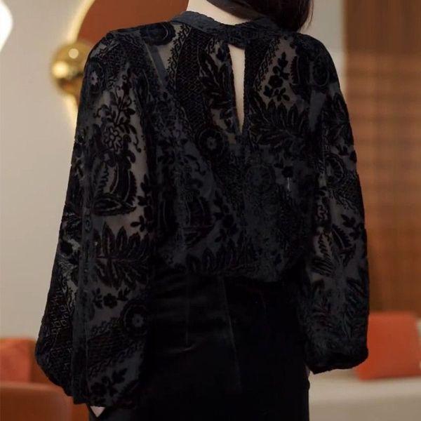 Women's High-end Temperament Hollowed Out Mesh Splicing Flocking and Anti-aging Top Lace Long Sleeved Shirt