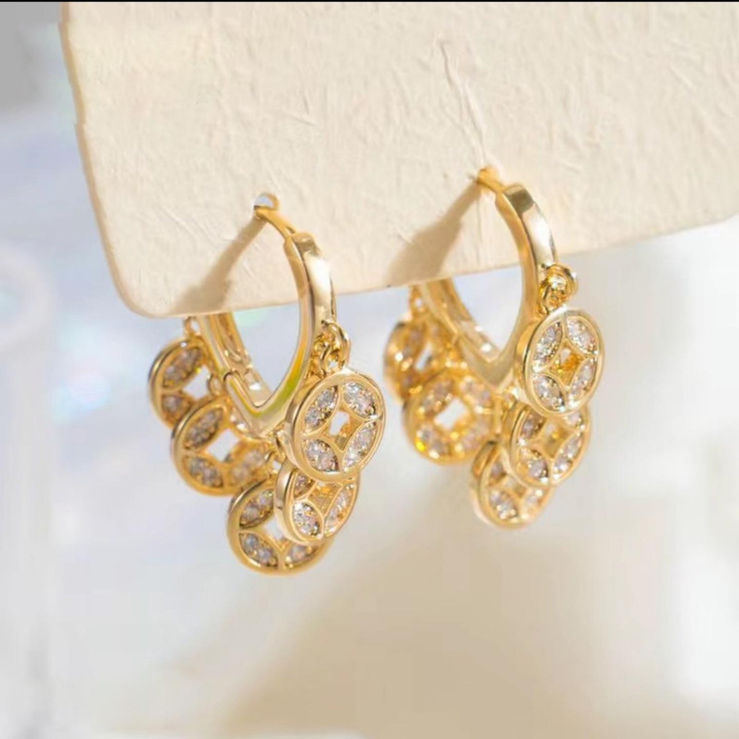 Chinese Style Copper Tassel Earrings for Women: Retro Wealth Attraction, Exquisite Plain Hoops