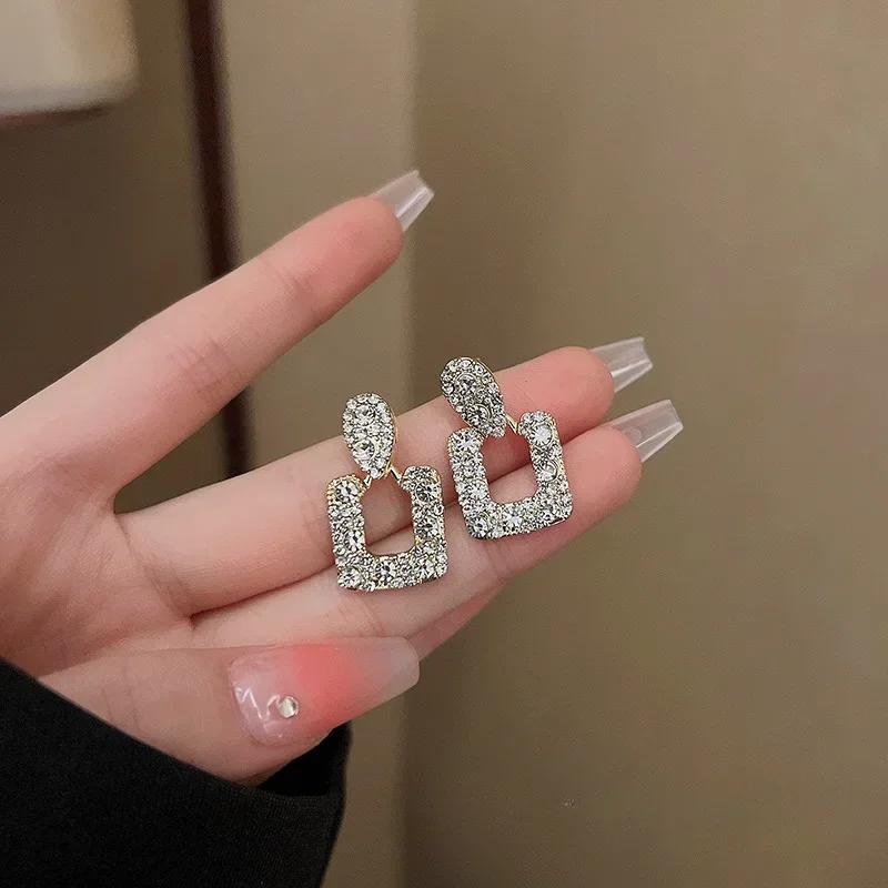 Luxury Brand Geometric Square Women's Drop Earrings Full with Dazzling Zircon Sparkling Earrings Wedding Jewelry Holiday Gift