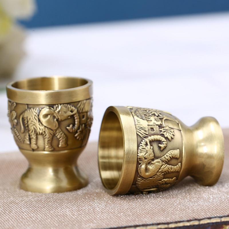 European Vodka Glass, Alloy Retro Relief Elephant Cup, Mini Portable Drinking Tumbler,Delicacy Living Room Decoration Gift, 1pcs