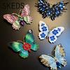 SKEDS Französische Vintage Strass Schmetterling Brosche Luxus Hofstil Voll Kristall Tier Insekt Corsage Anstecknadel Bekleidungszubehör