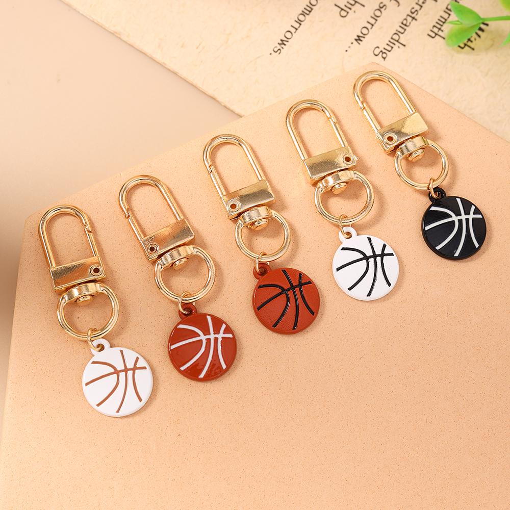 Modischer Schlüsselanhänger aus Emaille in Ballform – Basketball-Schlüsselanhänger für Damen und Mädchen – ideal zum Dekorieren von Handtaschen und zum Selbermachen – Schmuckgeschenk