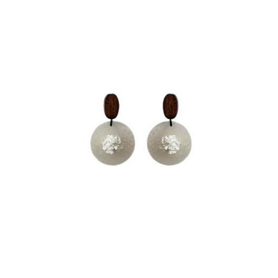 Elegant Retro Wooden Mother-of-Pearl Tassel Earrings - Unique, Versatile Vacation Style Accessories