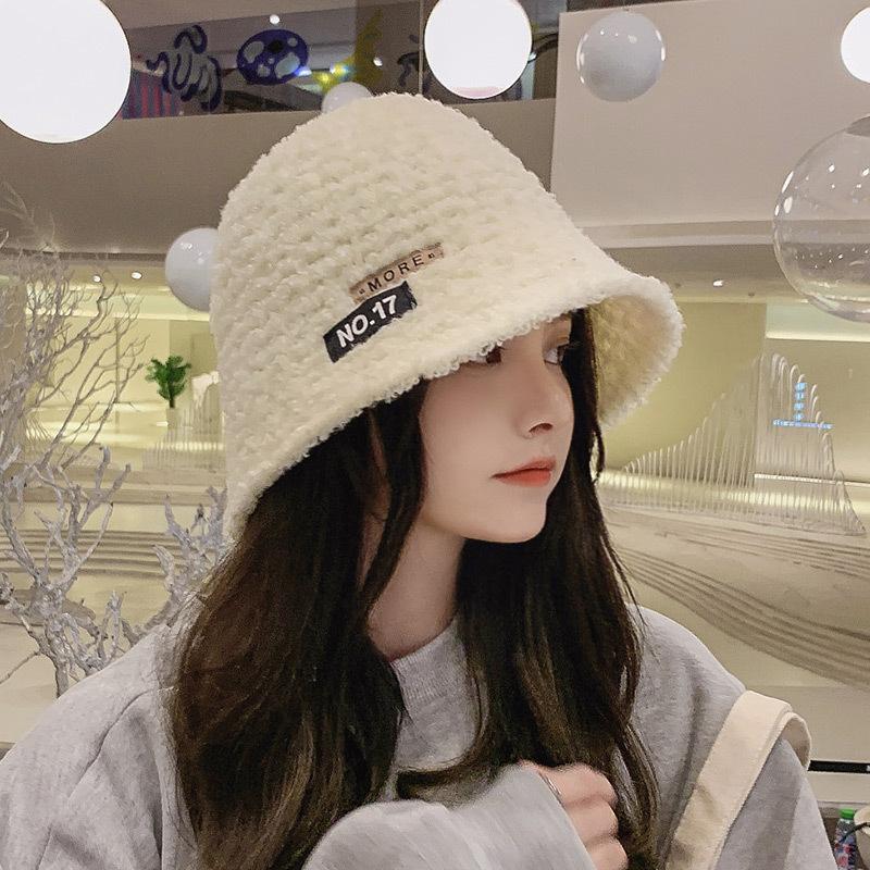 Bucket hat women's autumn and winter fashion versatile basin hat lamb wool suitable for round face bucket hat shows small face