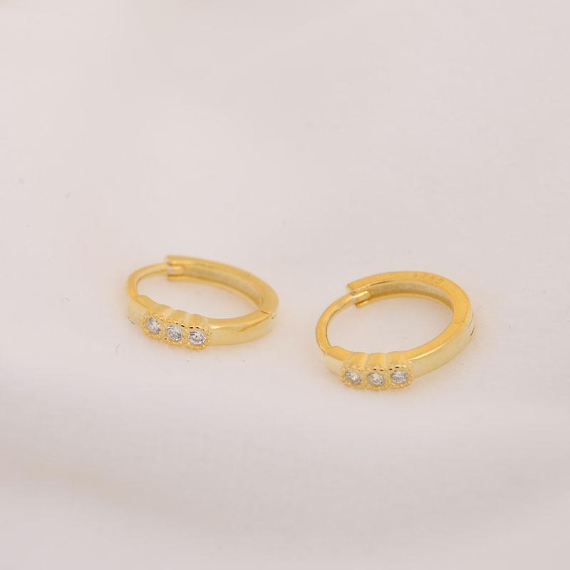 Simple Small Diamond Earbuds for Women's New Style and Style Versatile Niche Earrings