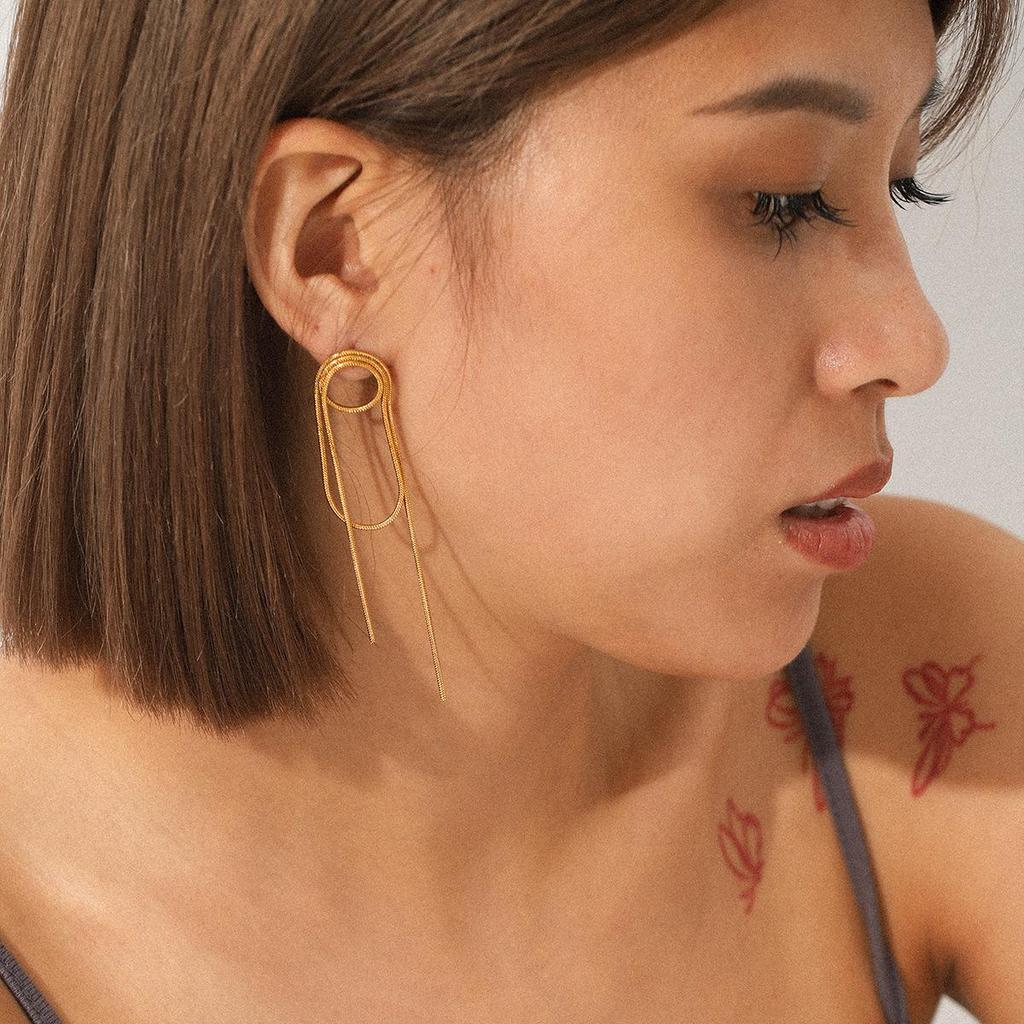 18k Gold Niche Round Tassel Stainless Steel Stud Earrings for Women